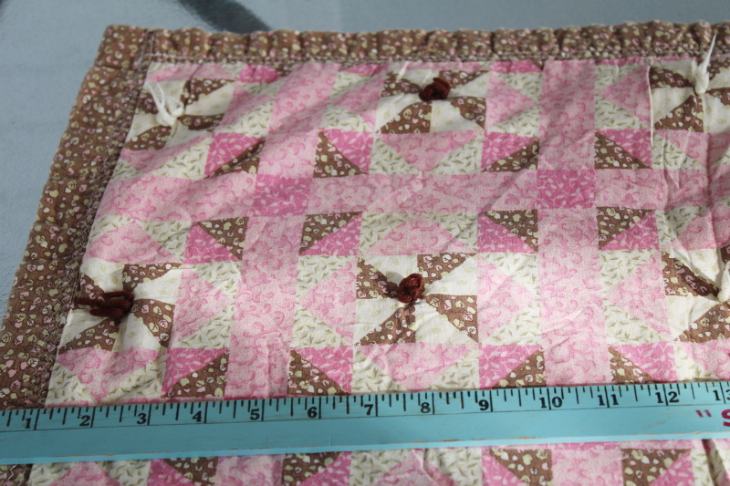 photo of vintage mini quilt or primitive style tablecloth, hand tied cheater patchwork print pink & brown #4