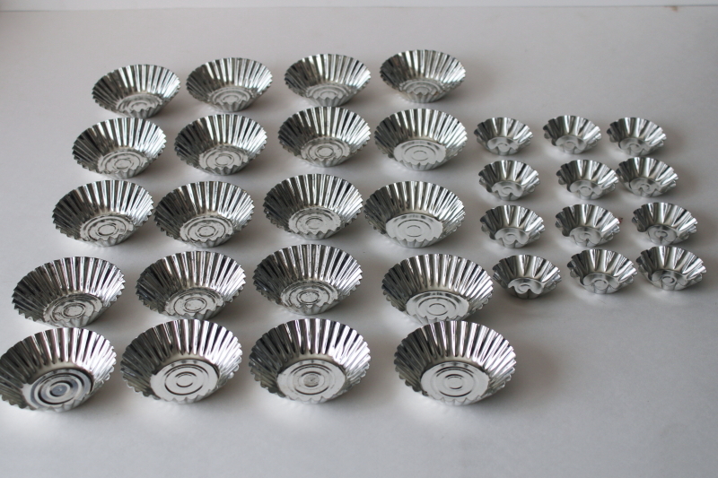photo of vintage mini tartlet & tart pans, fluted tins sandbakkel cookie molds  #1