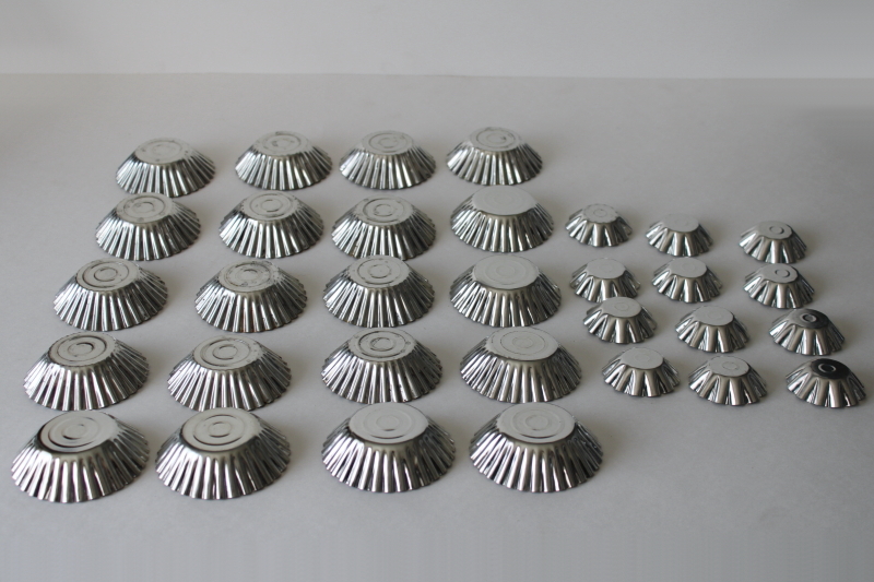 photo of vintage mini tartlet & tart pans, fluted tins sandbakkel cookie molds  #6