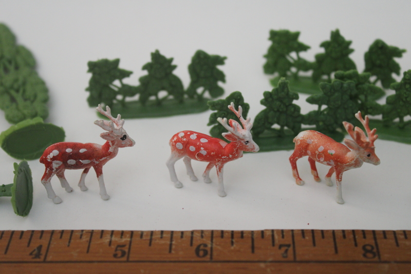 photo of vintage miniatures lot, tiny plastic deer & greenery, trees & bushes, made in Hong Kong? #3