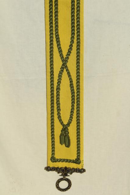 photo of vintage needlepoint bell pull, hand stitched wool wall hanging cord & tassel pattern #3