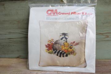 catalog photo of vintage needlework kit crewel work embroidery Erica Wilson raccoon stamped fabric yarn