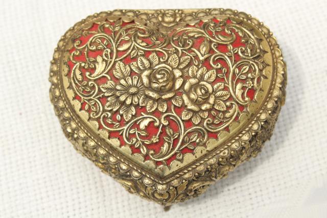 photo of vintage ornate gold metal filigree heart shaped trinket box w/ wind-up music box #1