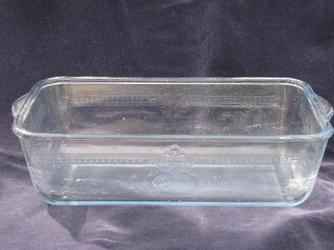 photo of vintage oven glassware, baking glass pans lot - Fire King sapphire blue, clear Pyrex #4