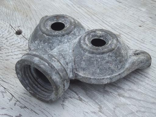 photo of vintage owl eyes sprinkler head, old cast metal lawn & garden sprinkler #5