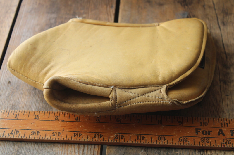 photo of vintage padded leather shooting glove, 10X Sport Clothing label 1940s or 50s hunting gear #3