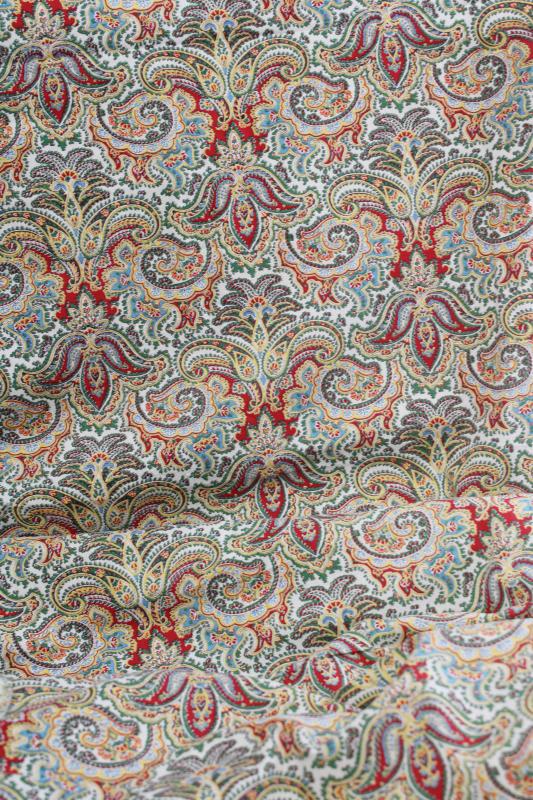 photo of vintage paisley print fabric, soft fine cotton for sewing or old quilts #1