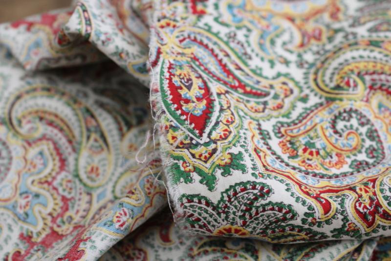 photo of vintage paisley print fabric, soft fine cotton for sewing or old quilts #2