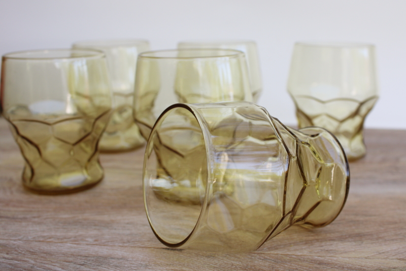 photo of vintage pale yellow amber depression glass tumblers, georgian honeycomb pattern #3