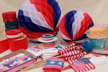 catalog photo of vintage patriotic holiday election party American flags & paper decorations red, white and blue