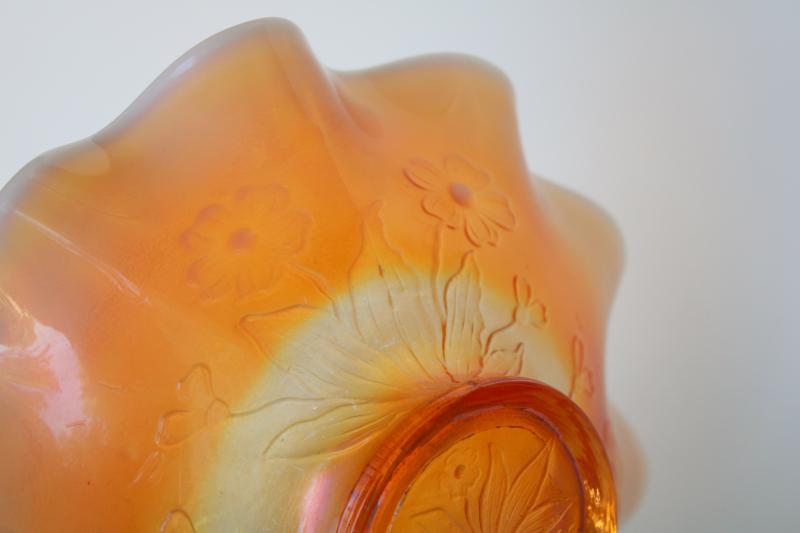 photo of vintage peach opalescent carnival glass bowl, daisy flowers pattern w/ crimped border #3