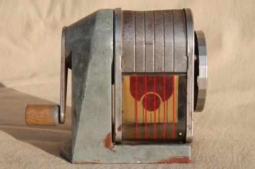 photo of vintage pencil sharpener, metal hand crank Deluxe Giant Apsco sharpener #3