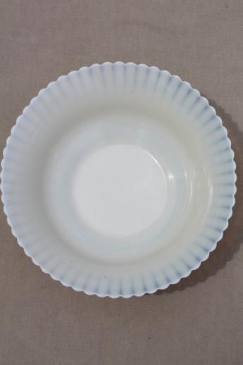 photo of vintage petalware depression glass serving bowl, clambroth transluscent white glass #2