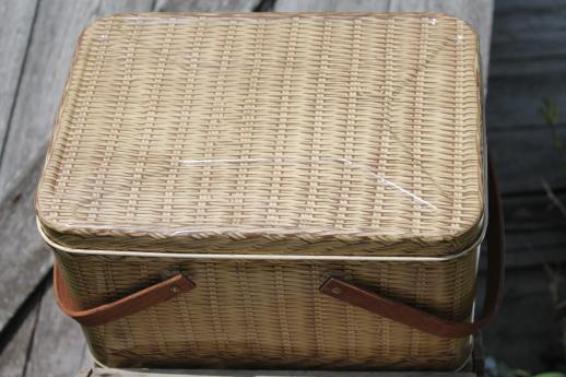 photo of vintage picnic basket tin, Decoware wicker print metal picnic hamper w/ wood handles #10