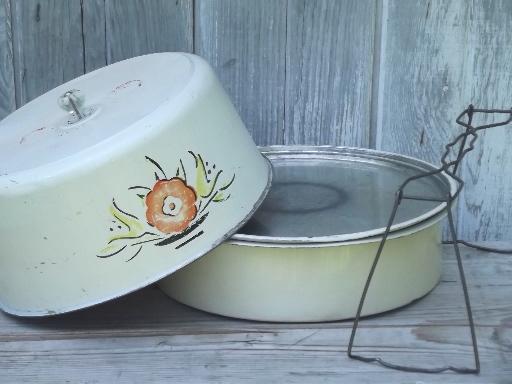 photo of vintage pie & cake keeper tin, cake saver carrier for picnics, potlucks #7