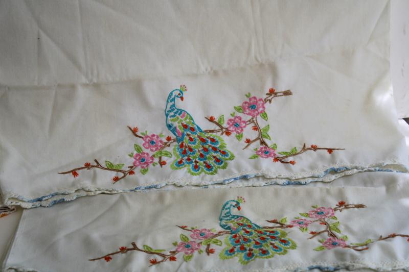 photo of vintage pillowcases w/ embroidery & lace, lot of linens for upcycle sewing projects #9