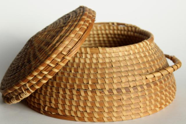photo of vintage pine needle basket, handmade coiled basket sewing box w/ lid #1