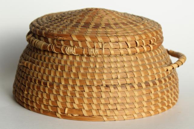 photo of vintage pine needle basket, handmade coiled basket sewing box w/ lid #7