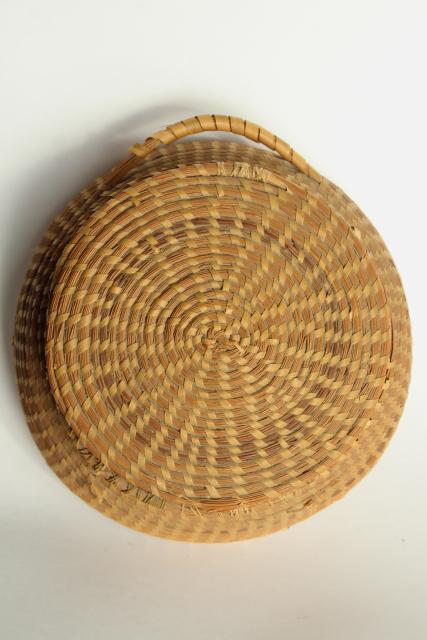 photo of vintage pine needle basket, handmade coiled basket sewing box w/ lid #11