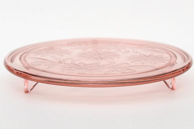 photo of vintage pink depression glass cake plate, Jeannette sunflower pattern glass plateau #3