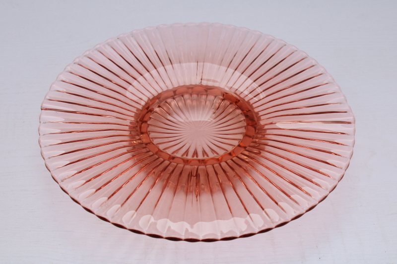 photo of vintage pink depression glass cake stand, Anchor Hocking bubble pattern fluted ribbed plate #5