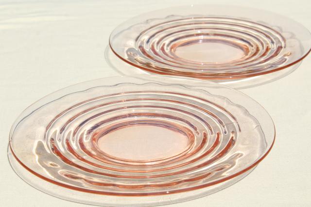 photo of vintage pink depression glass dinner plates, stacked ring block optic pattern glass #2