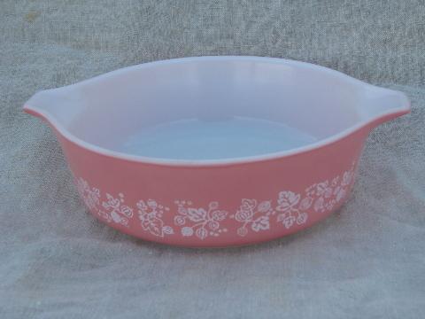 photo of vintage pink gooseberry Pyrex kitchen glass casserole baking dishes #4