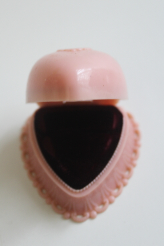 photo of vintage pink heart shaped ring presentation box, Dennison plastic 1950s or 60s  #4