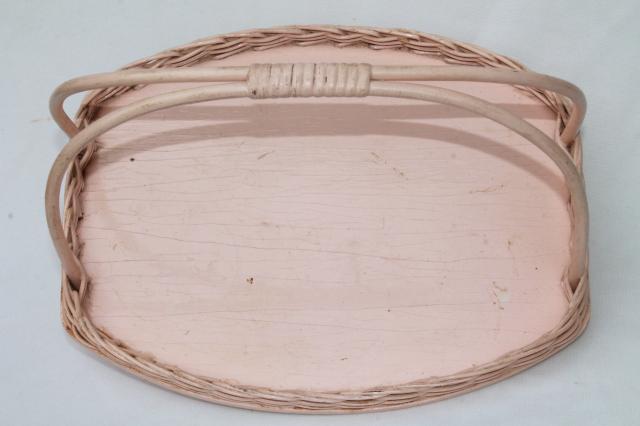 photo of vintage pink painted wicker basket handle tray, retro 1950s shabby cottage chic #4