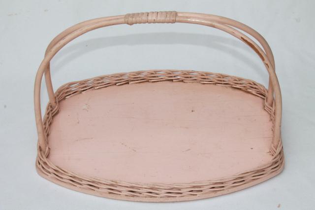 photo of vintage pink painted wicker basket handle tray, retro 1950s shabby cottage chic #5