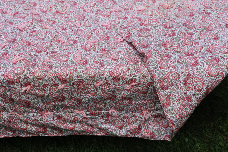 photo of vintage pink paisley chintz cotton comforter w/ warm puffy wool inside, girly western winter blanket  #2