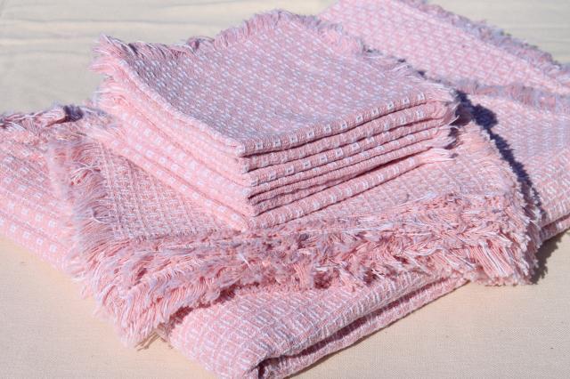 photo of vintage pink & white heavy cotton weave handwoven homespun type tablecloth, placemats & napkins #1