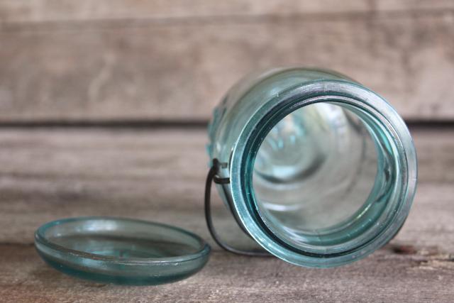 photo of vintage pint size blue glass mason jar w/ bail lid, Ball Ideal 1908 patent date #3