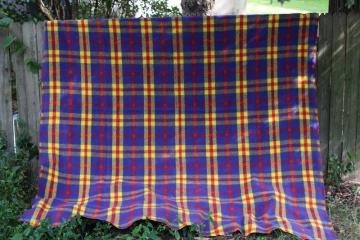 catalog photo of vintage plaid camp blanket, cozy worn soft blanket for picnics, tailgating
