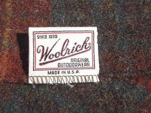 photo of vintage plaid wool camp blanket, lodge or cabin style Woolrich blanket  #3