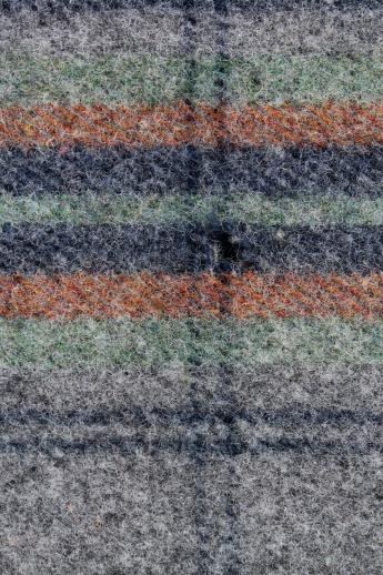 photo of vintage plaid wool camp blanket, rustic primitive bunk or bed blanket for cabin or lodge #7