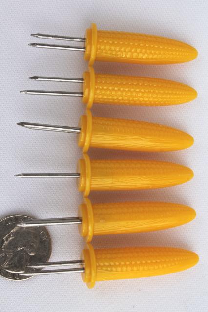 photo of vintage plastic corn picks, sweet corn on the cob holders & tiny corn brushes #6