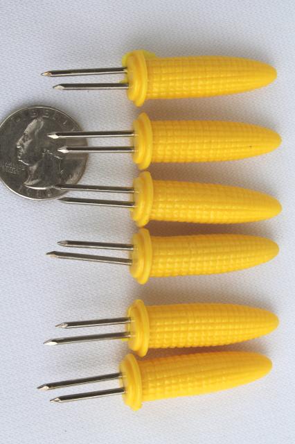photo of vintage plastic corn picks, sweet corn on the cob holders & tiny corn brushes #7