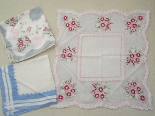 photo of vintage plastic hanky box & flowered print cotton  vintage hankies #7