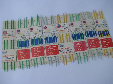 photo of vintage plastic knitting needles lot, some double pointed, fine gauge for lacemaking #3