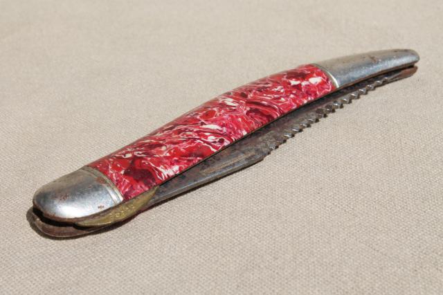 photo of vintage pocket knife, fisherman's folding fish scaling blade w/ red & white bakelite handle #7