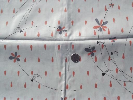 photo of vintage polished cotton fabric, raindrops, spring flowers, twirly hearts print #1