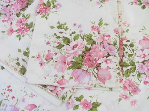 photo of vintage polished cotton glazed floral print chintz fabric, bouquets in pink #1