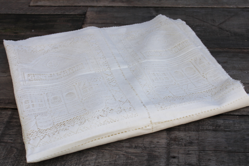photo of vintage poly lace fabric Victorian house & General Store square panels lace #6