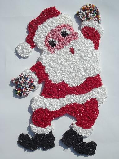 photo of vintage popcorn plastic holiday decorations, dancing Santa & Christmas tree #3