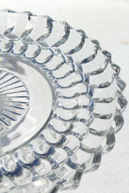 photo of vintage pressed glass cake stand, bullseye pattern pedestal plate in crystal clear glass #7