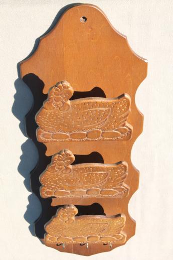 photo of vintage pressed wood hen chickens wall hanging mail box catch-all, country kitchen decoration  #4