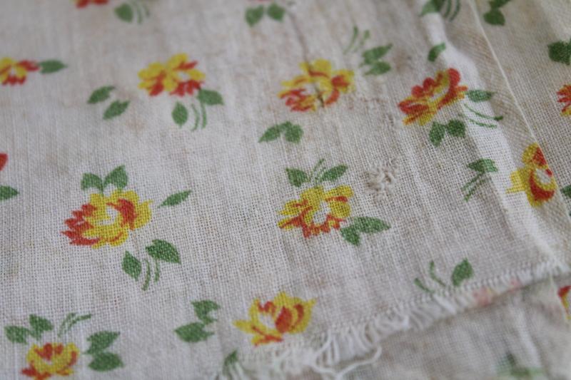 photo of vintage print cotton feed sack fabric, prairie girly roses yellow rose floral #3