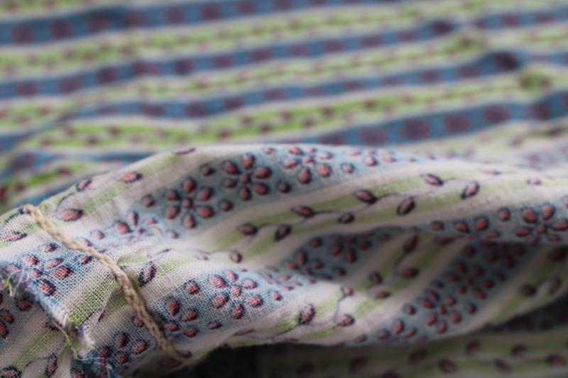 photo of vintage print cotton feed sack fabric, vines & flower stripes, lime green, blue, pink #2