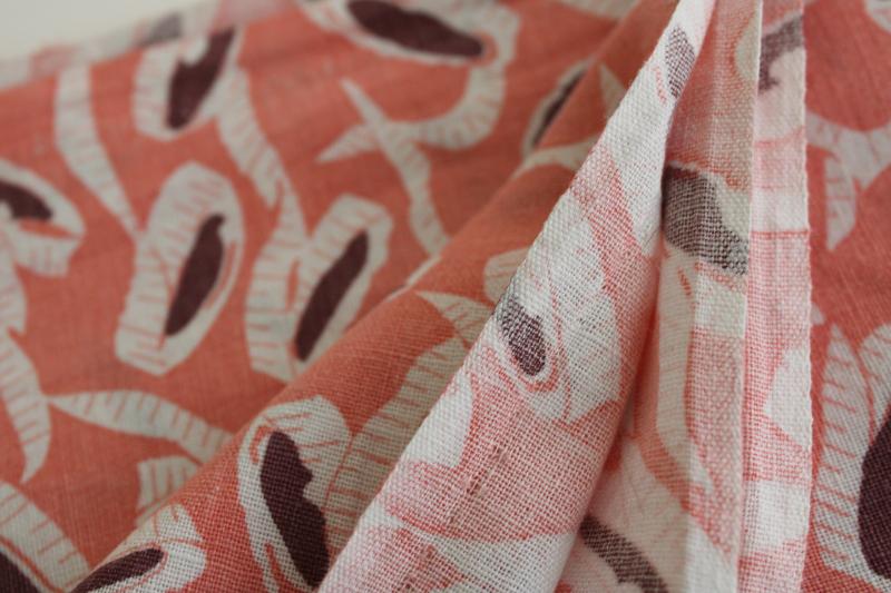 photo of vintage print cotton feedsack fabric, coral pink w/ sewing tape measures #3
